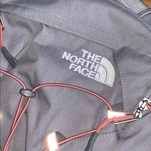 NWT The North Face Borealis Backpack - Picture 3 of 15